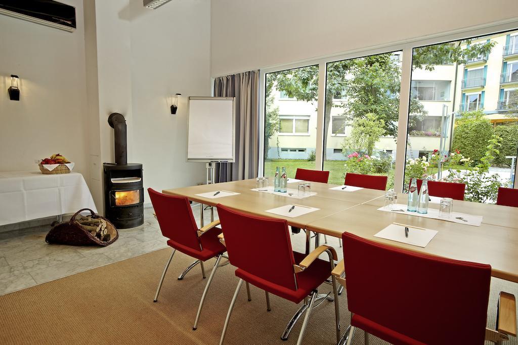 Hotel Hirschen In Freiburg-lehen 4*