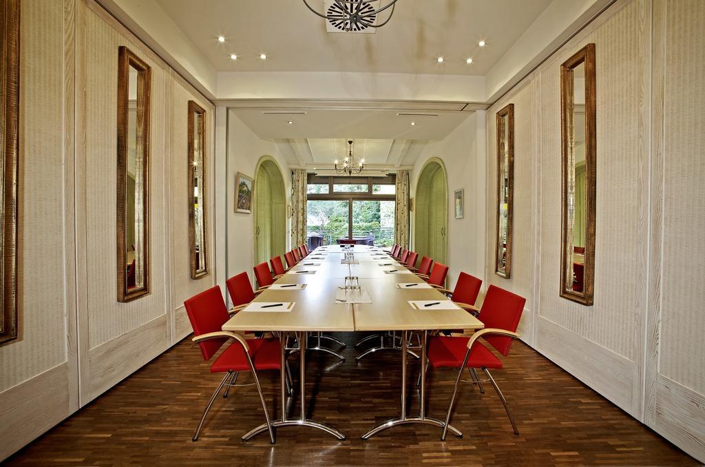 Hotel Hirschen In Freiburg-lehen 4*